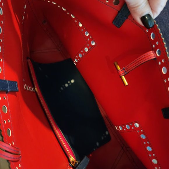 Tory Burch Leather Block T Brogue Tote - Picture 10 of 14